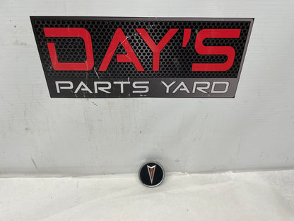 2005 Pontiac GTO Wheel Center Cap Aftermarket - Day's Parts Yard