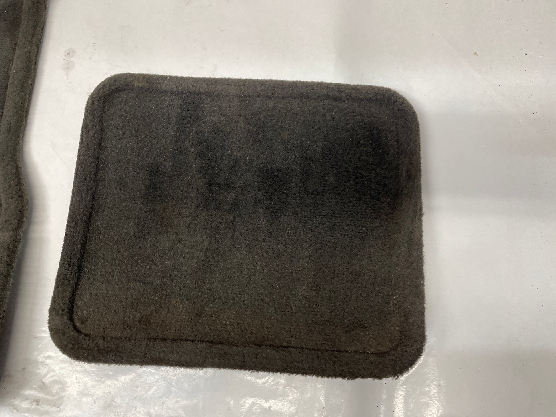 2000 Chevy Camaro Floor Mats Set OEM - Day's Parts Yard