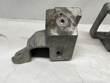 2014 Chevy SS Sedan RH & LH Engine Motor Mounts Stands Brackets OEM