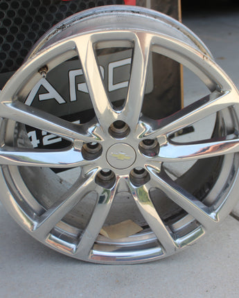 2015 Chevy SS Sedan Wheel 19X9 OEM