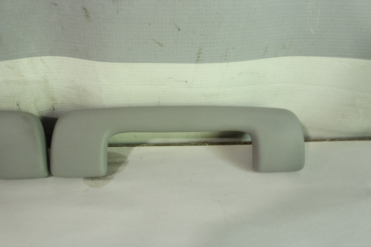2015 Chevy Silverado 1500 LTZ Front Roof Assist Pull Handle Set OEM