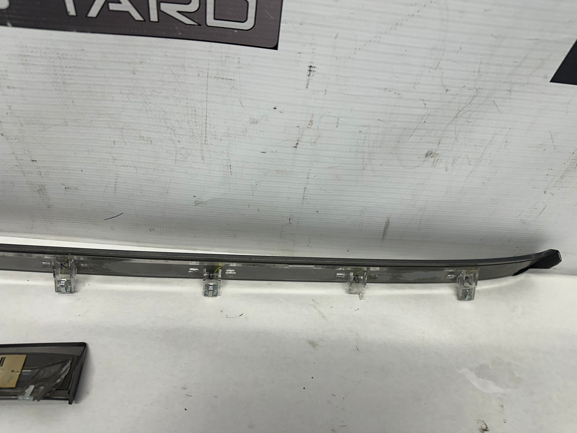 2010 Chevy Camaro SS Silver Applique Dash Trim Molding Panels OEM - Day's Parts Yard