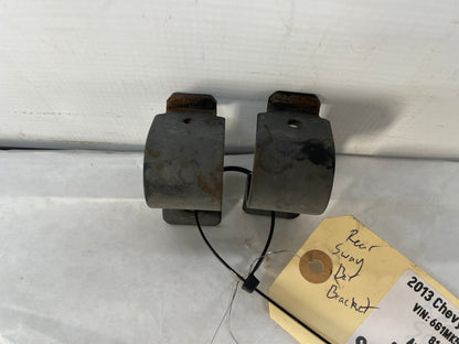 2013 Chevy Caprice PPV Rear Stabilizer Sway Bar Brackets OEM