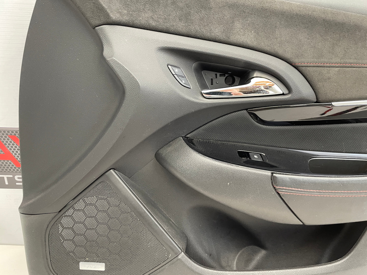 2014 Chevrolet SS Sedan Front RH Passenger Door Panel OEM - Day's Parts Yard