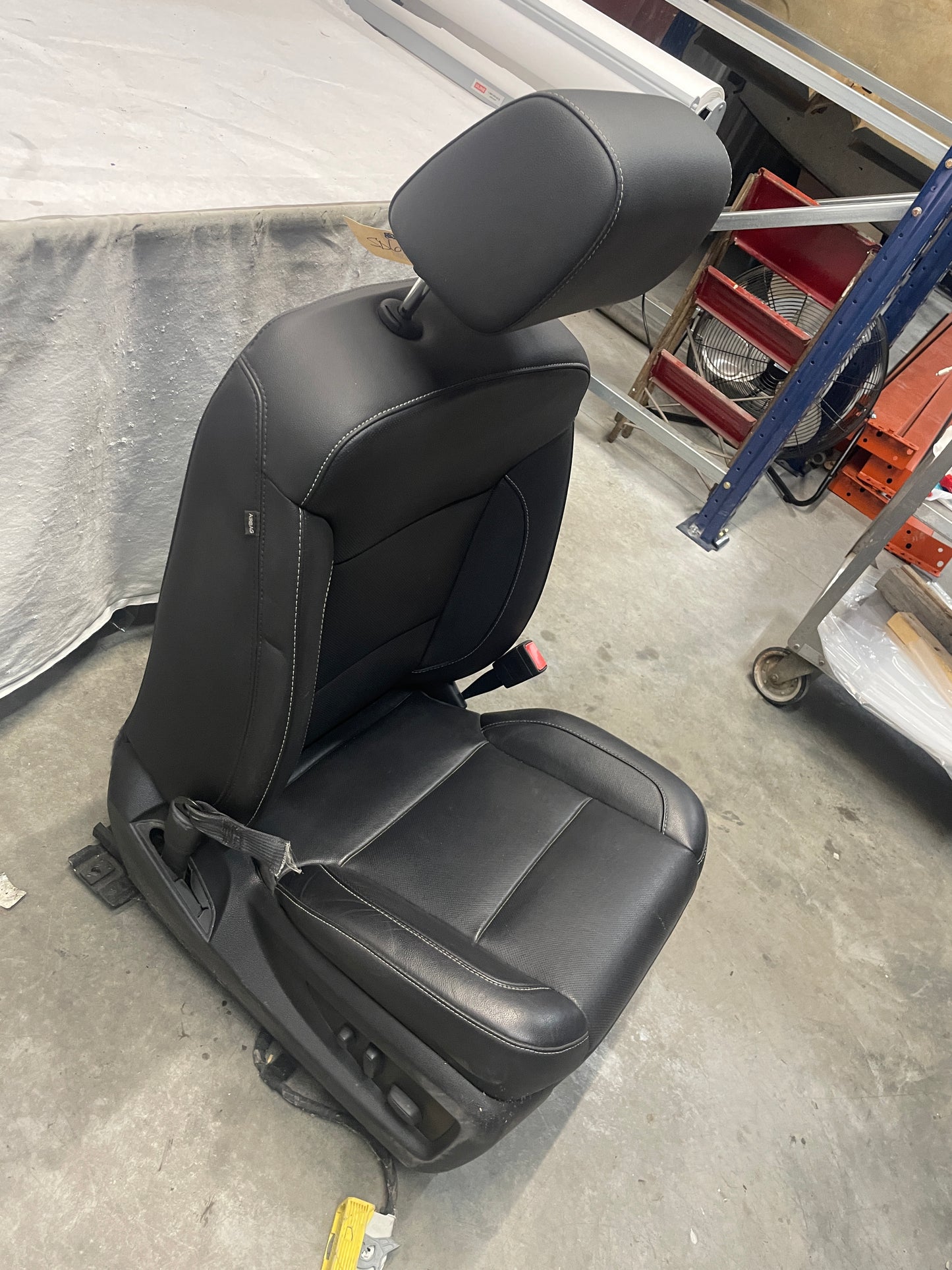 2018 GMC Sierra 1500 SLT Seats RH Passenger Front Only  OEM - Day's Parts Yard