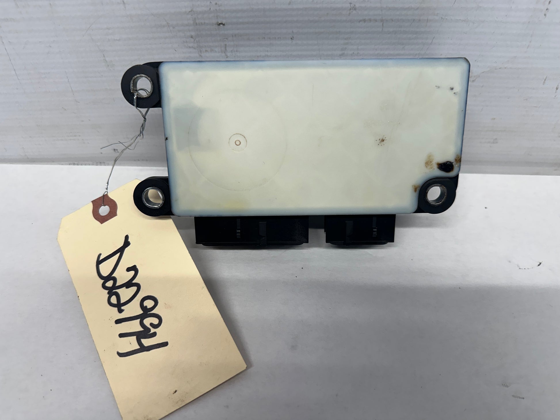 2010 Chevy Camaro SS Airbag Air Bag Control Module OEM - Day's Parts Yard
