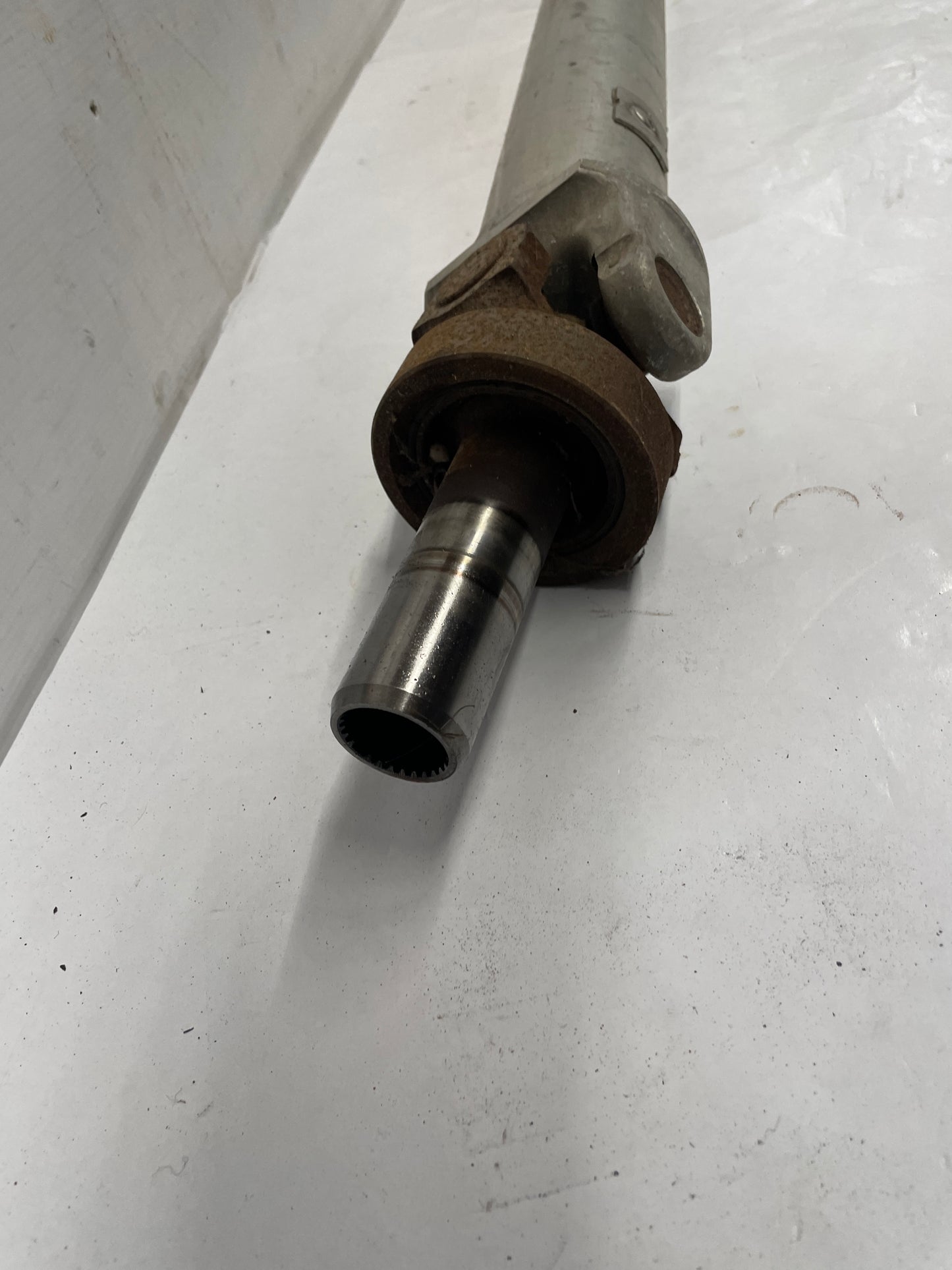 2000 Chevy Camaro Z28 Aluminum Driveshaft Drive Propeller Shaft OEM - Day's Parts Yard