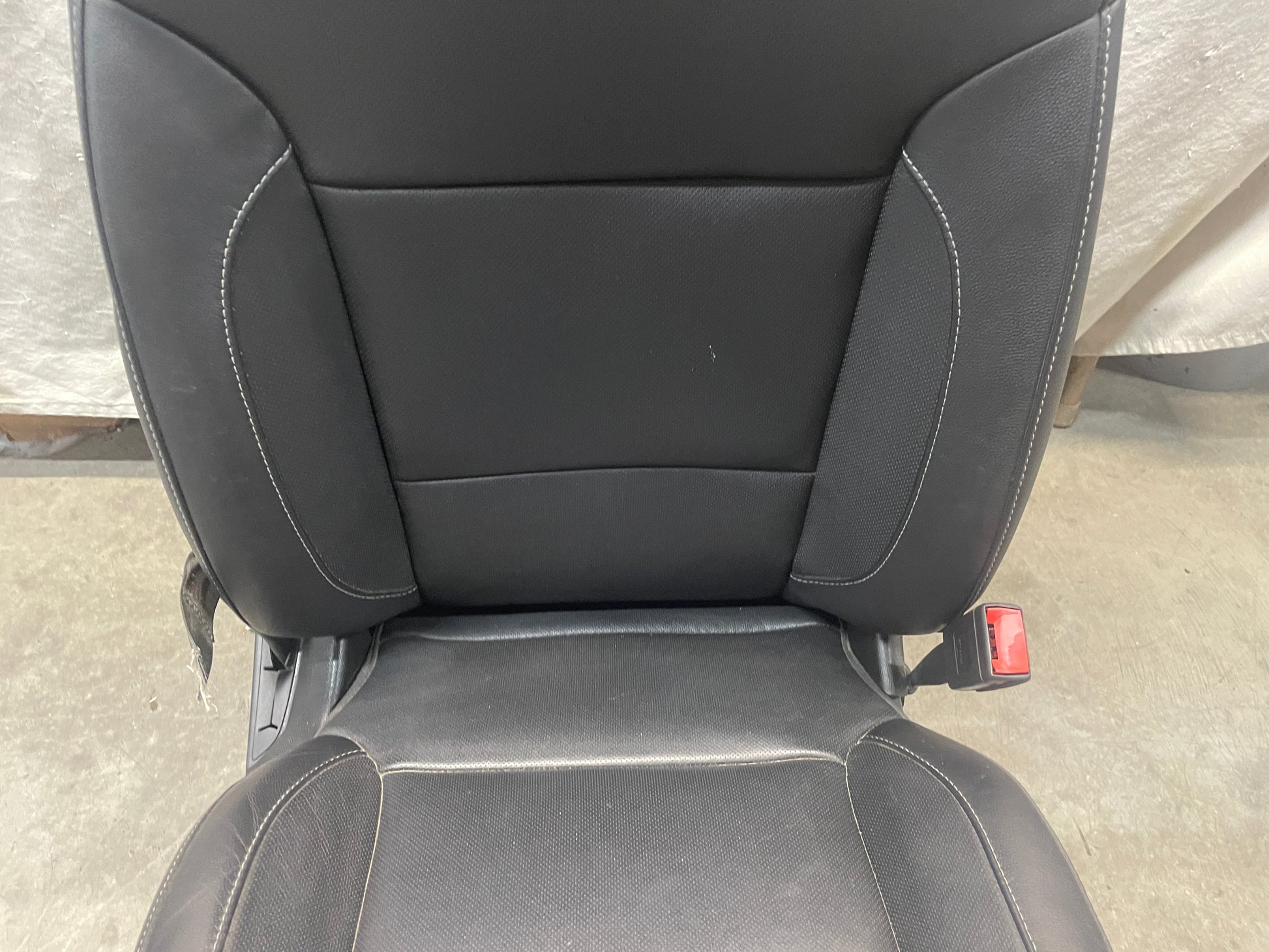 2018 GMC Sierra 1500 SLT Seats RH Passenger Front Only  OEM - Day's Parts Yard