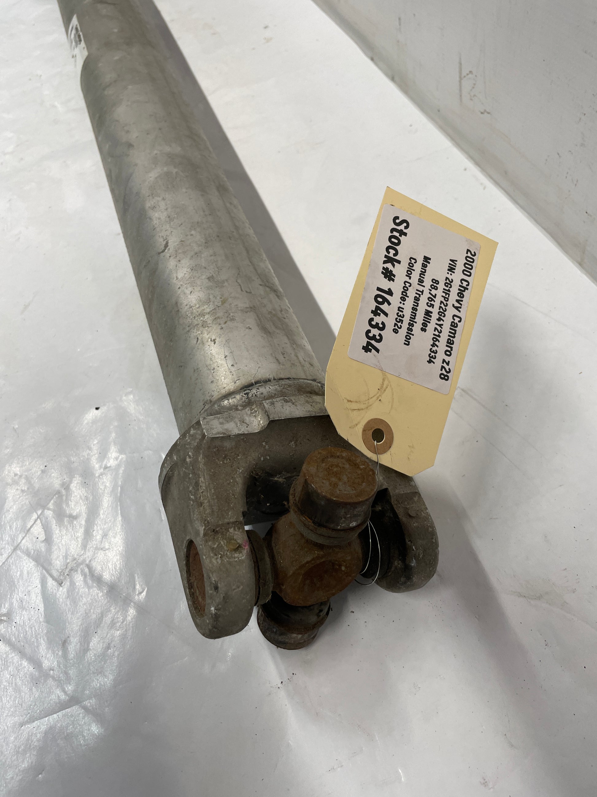 2000 Chevy Camaro Z28 Aluminum Driveshaft Drive Propeller Shaft OEM - Day's Parts Yard