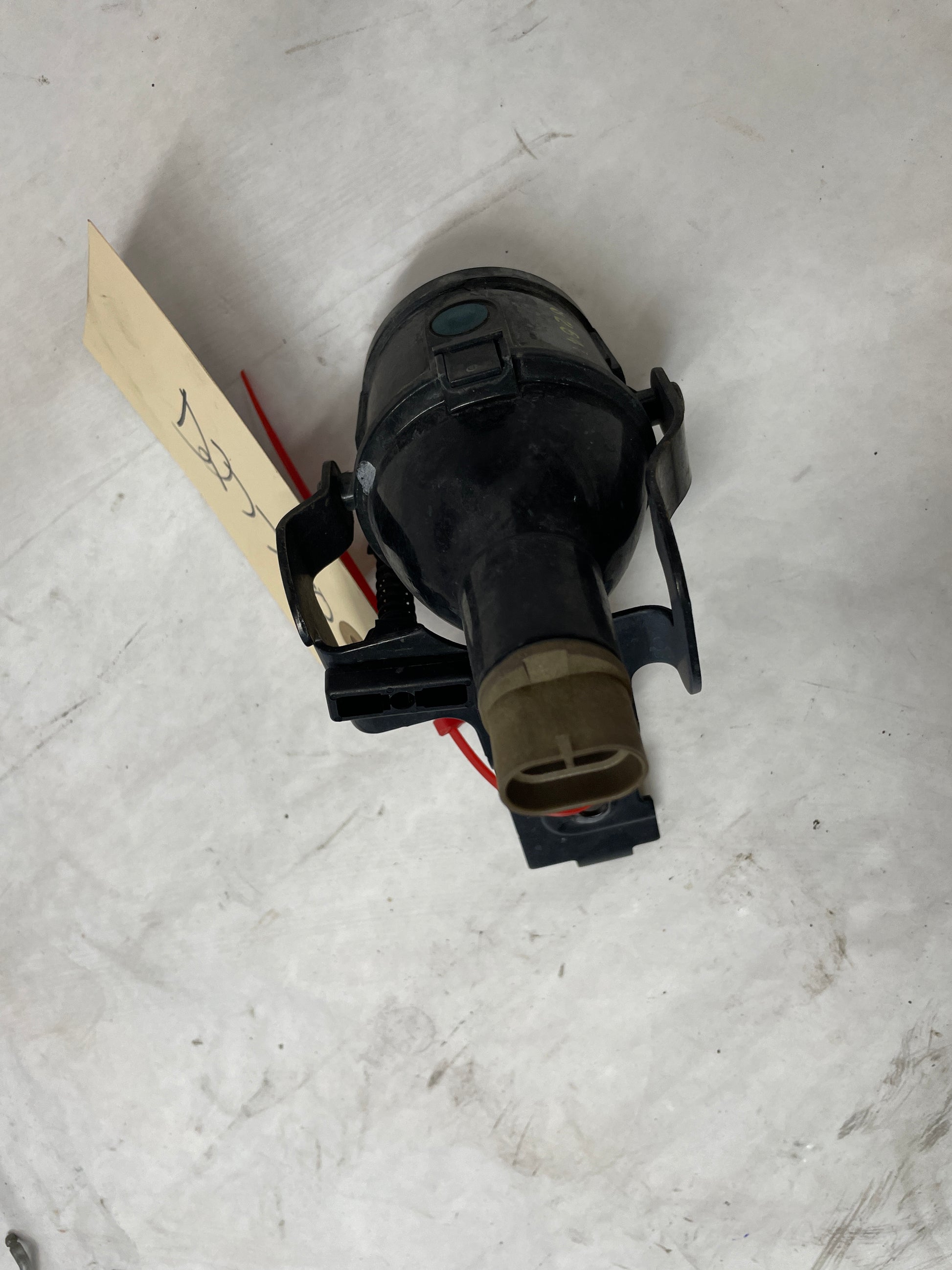 1999 Chevy C5 Corvette RH Passenger Fog Light Lamp w/ Bracket OEM - Day's Parts Yard