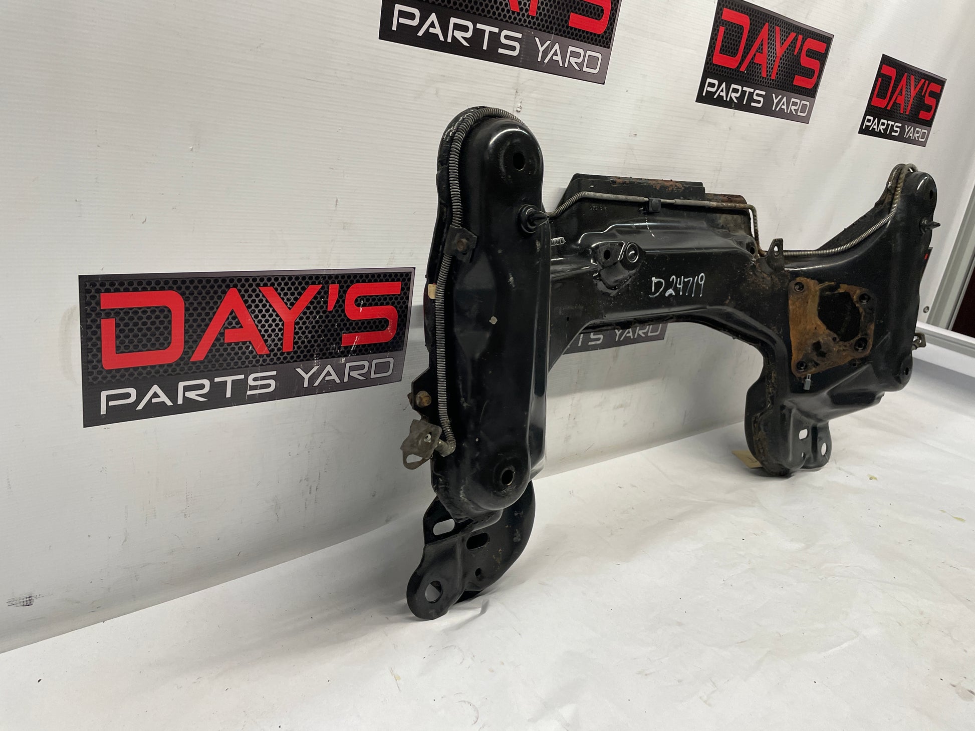 2000 Chevy Camaro Z28 Front Suspension Engine Motor Cradle K Cross Member OEM - Day's Parts Yard
