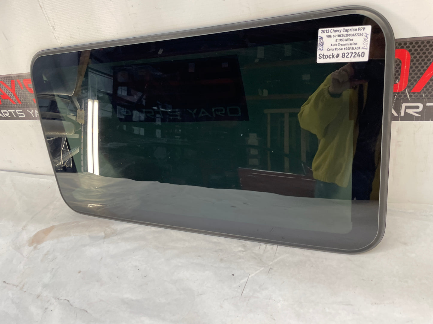 2009 Pontiac G8 GT Sunroof Sun Moon Roof Glass OEM