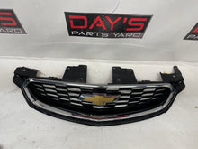 2017 Chevy SS Sedan Front Bumper Upper Grille OEM