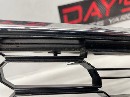 2017 Chevy SS Sedan Front Bumper Upper Grille OEM