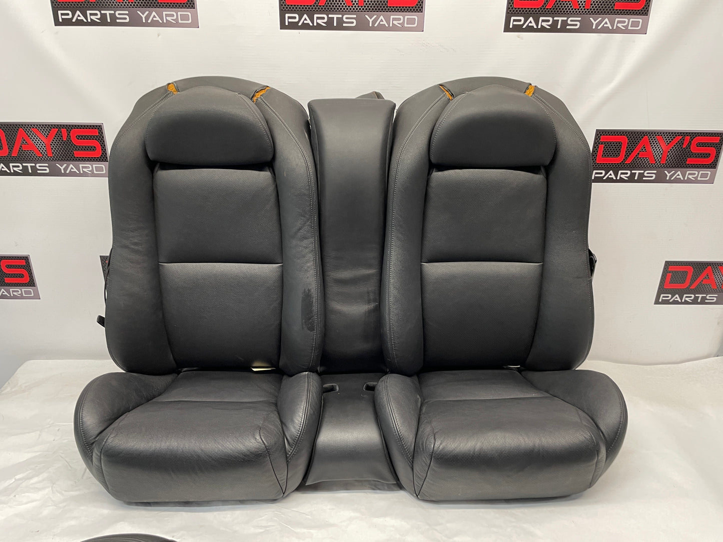 2005 Pontiac GTO Seats Fronts and Rears Black Leather OEM