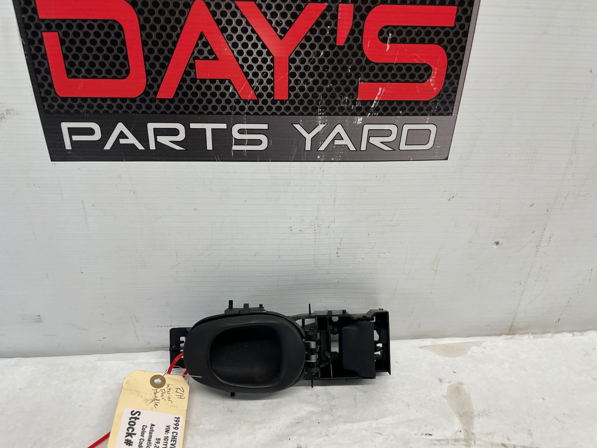 1999 Chevy C5 Corvette RH Passenger Interior Door Handle OEM - Day's Parts Yard