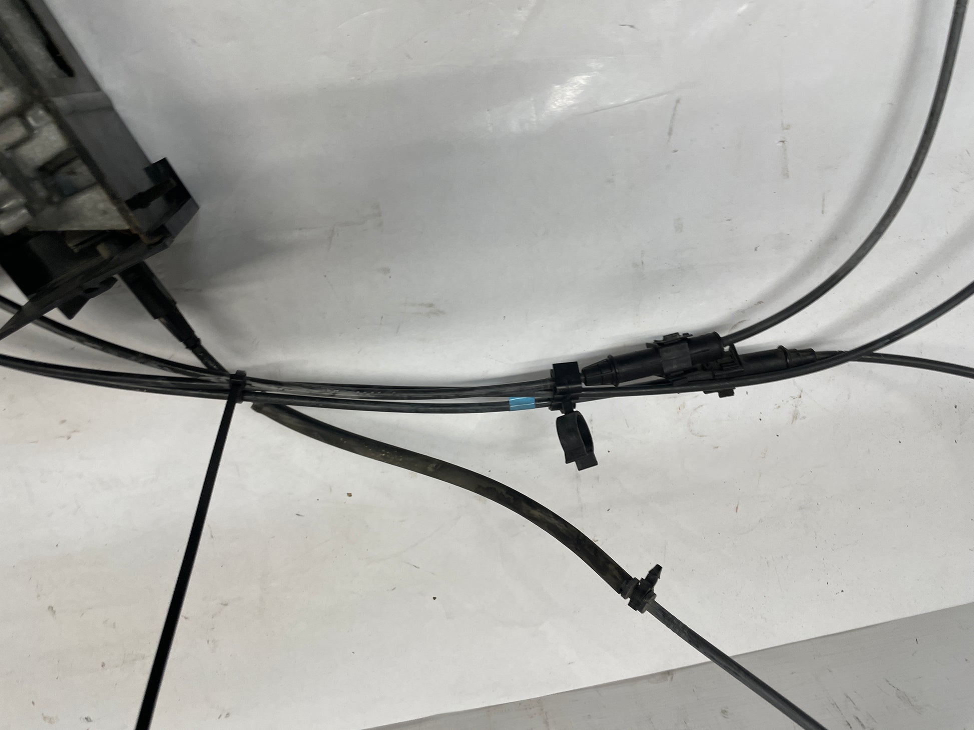 2000 Chevy Camaro Z28 Cruise Control Module Actuator w/ Cable OEM - Day's Parts Yard
