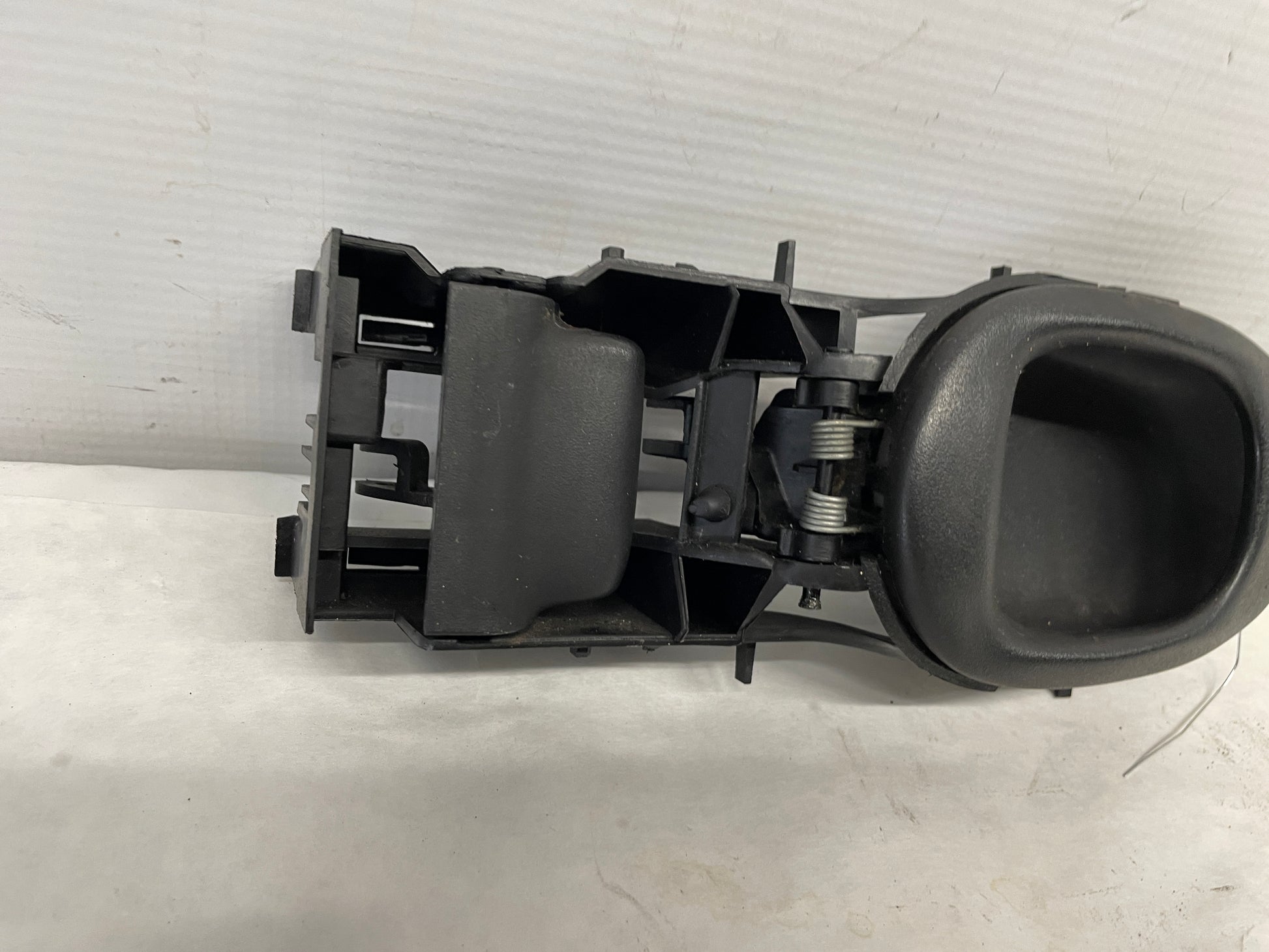 1999 Chevy C5 Corvette LH Driver Interior Door Handle OEM - Day's Parts Yard