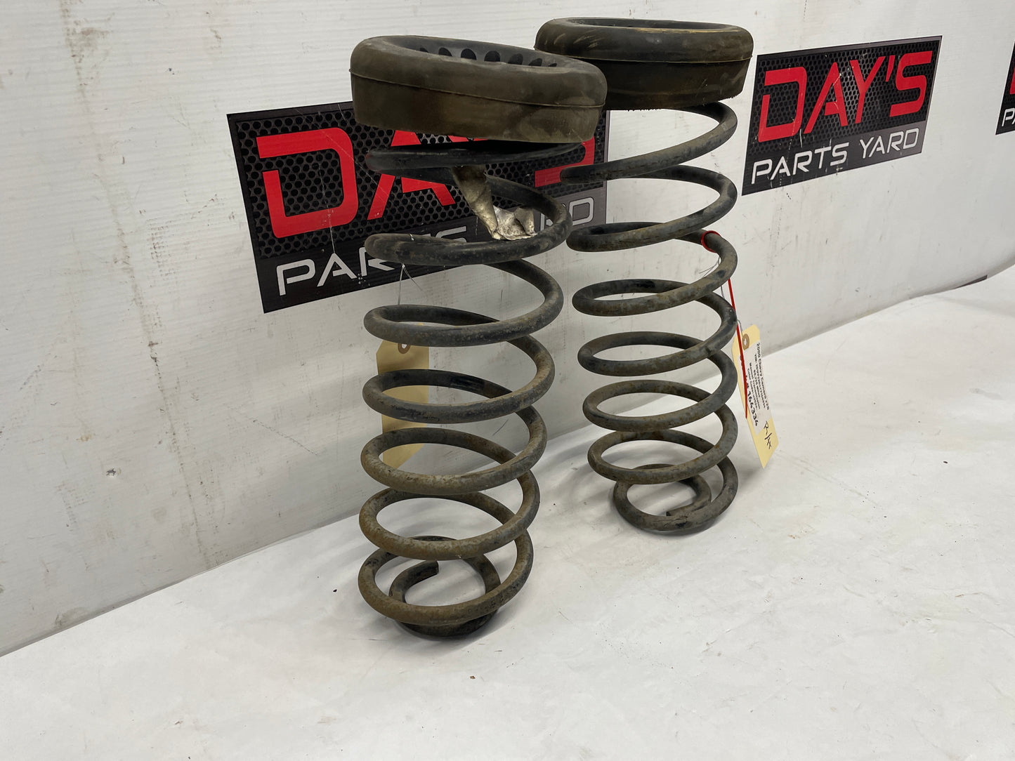 2000 Chevy Camaro SS Z28 Rear Suspension Coil Springs OEM - Day's Parts Yard