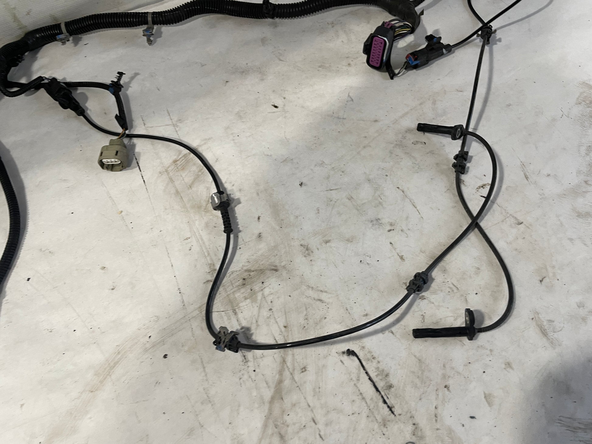 2020 Chevy Camaro SS Rear Cradle Sub Frame Wire Wiring Harness OEM - Day's Parts Yard