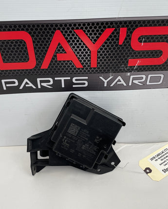 2018 Cadillac CTS-V Keyless Entry w/ Bracket Module OEM