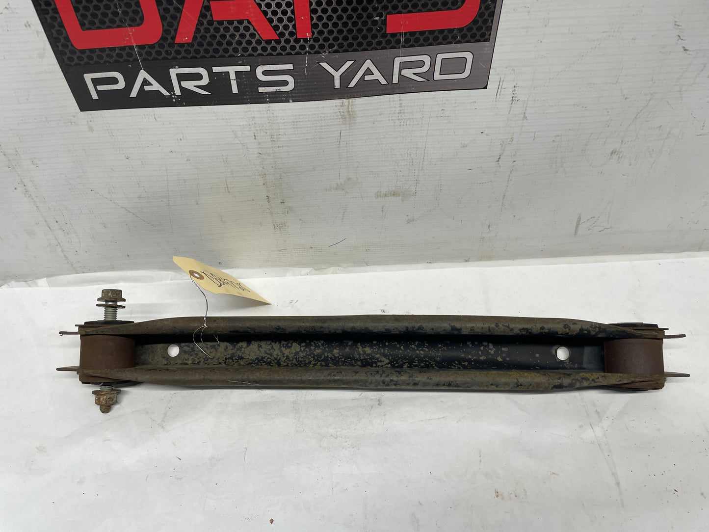 2000 Chevy Camaro Z28 RH Passenger Rear Suspension Lower Control Arm OEM - Day's Parts Yard