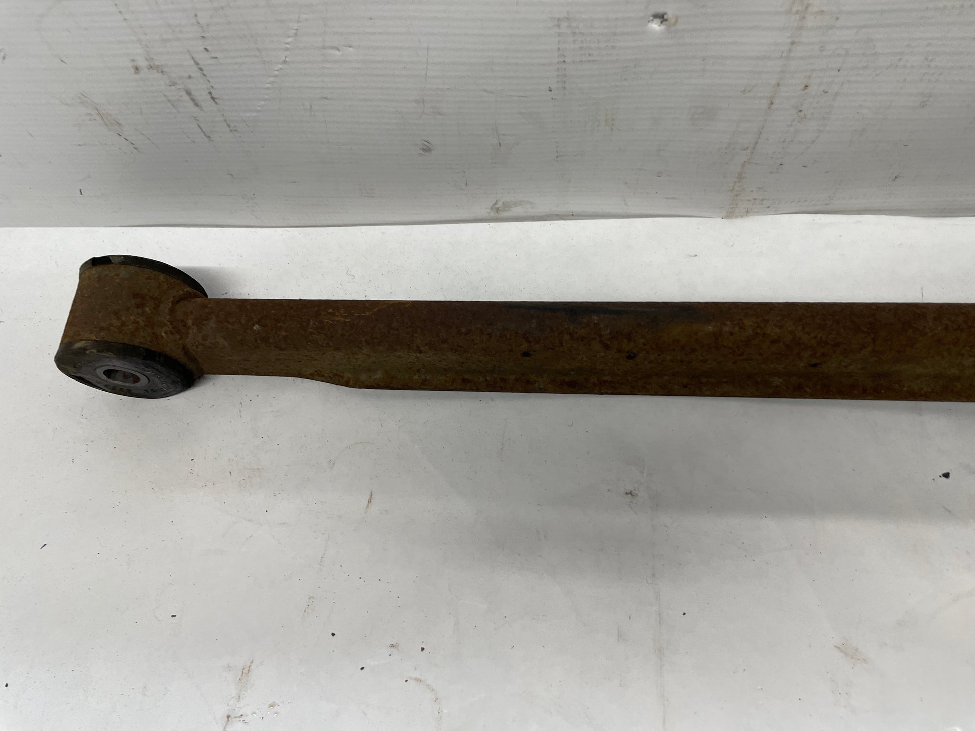 2000 Chevy Camaro Z28 Rear Suspension Stabilizer Panhard Track Bar Brace OEM - Day's Parts Yard