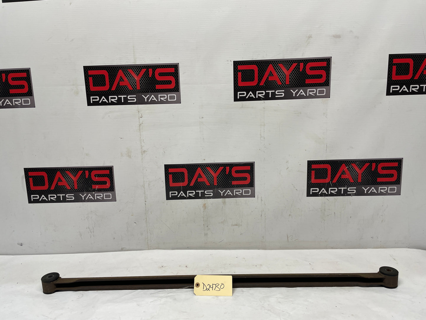2000 Chevy Camaro Z28 Rear Suspension Stabilizer Panhard Track Bar Brace OEM - Day's Parts Yard
