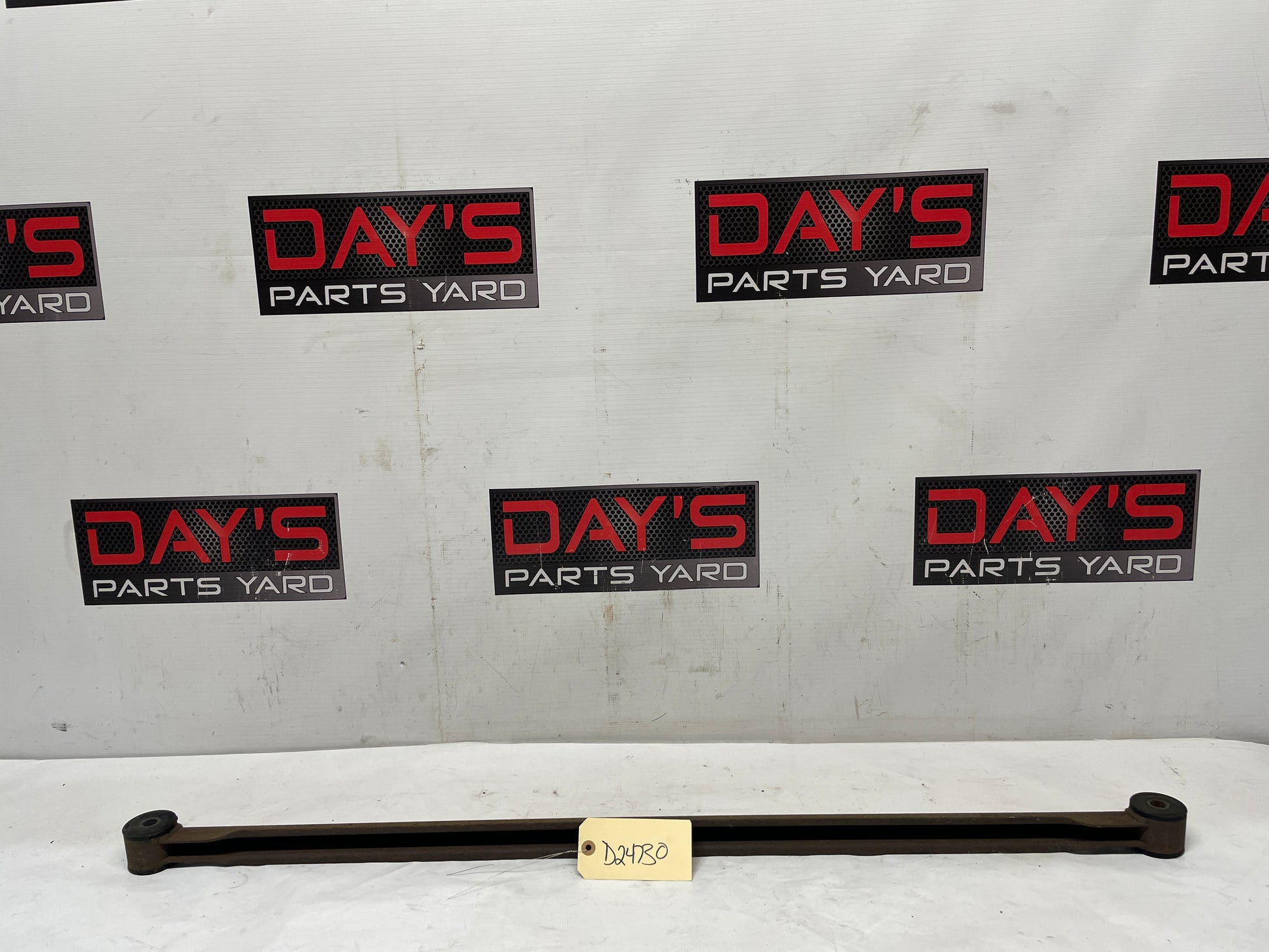 2000 Chevy Camaro Z28 Rear Suspension Stabilizer Panhard Track Bar Brace OEM - Day's Parts Yard