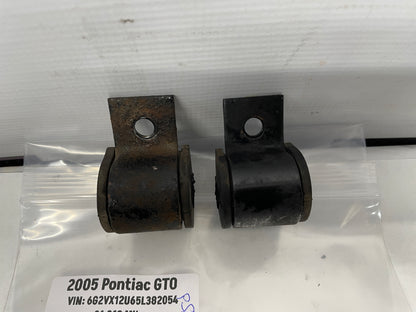2005 Pontiac GTO Rear Sway Rear Sway Bar Brackets OEM - Day's Parts Yard