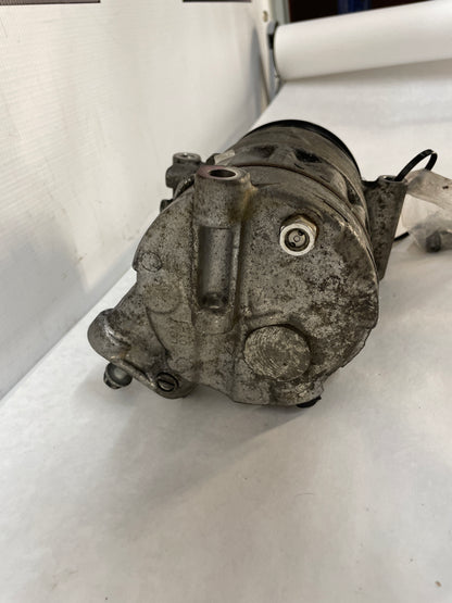 2009 Pontiac G8  AC A/C Air Conditioner Compressor OEM - Day's Parts Yard