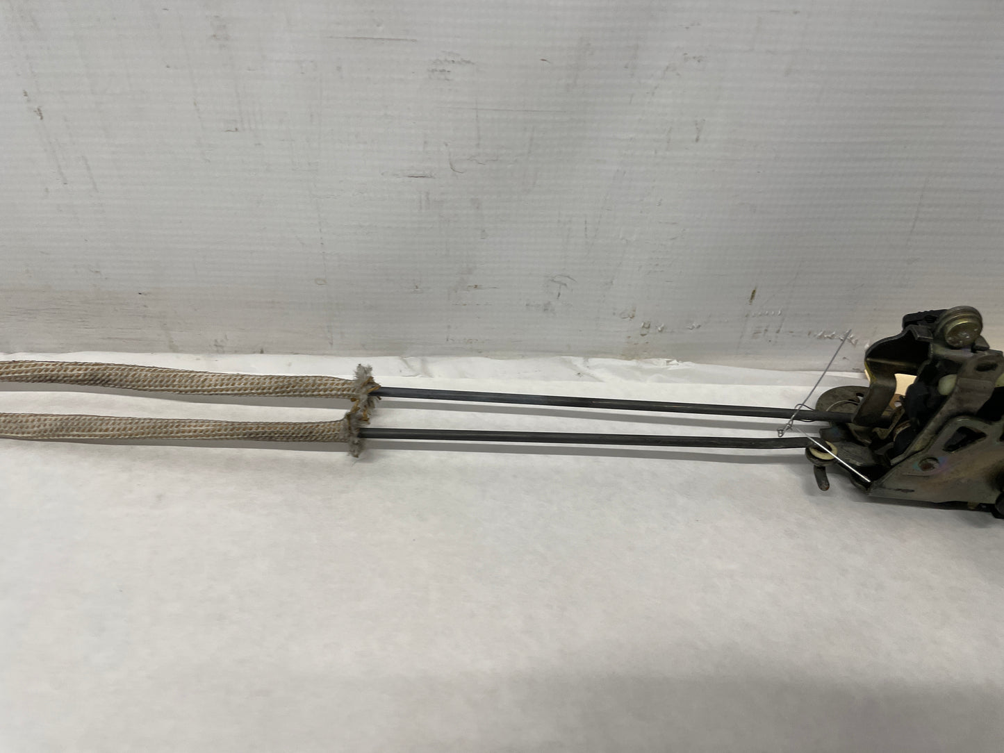 1999 Chevy C5 Corvette LH Driver Front Door Lock Actuator OEM - Day's Parts Yard