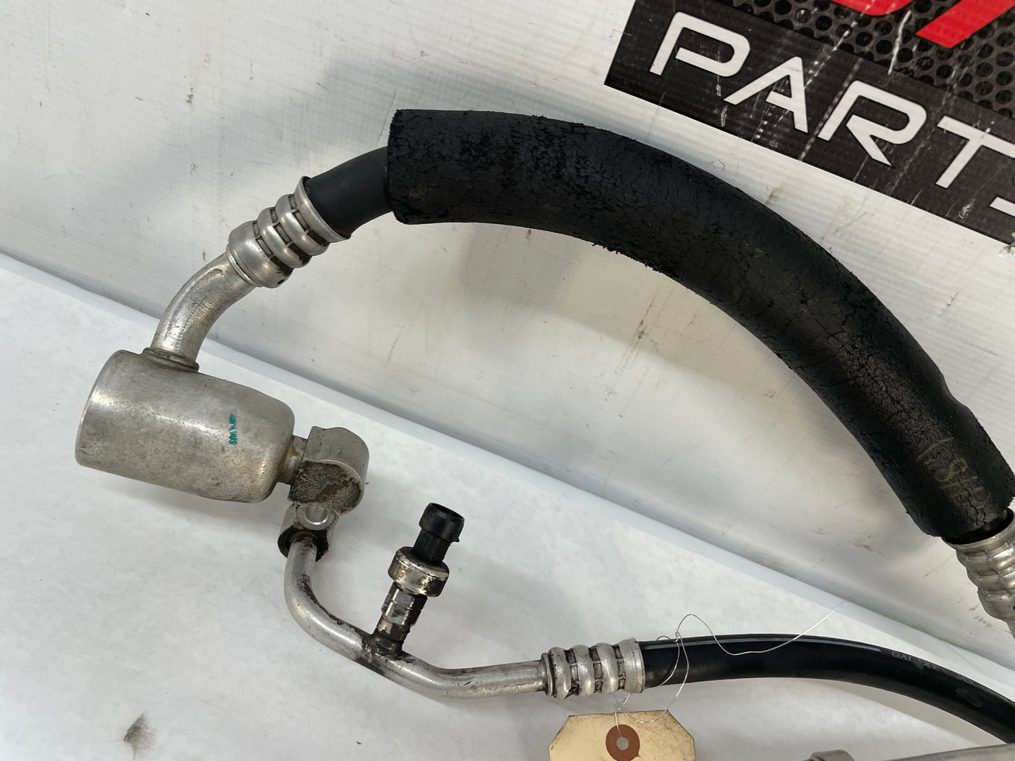2009 Pontiac G8 AC Air Conditioner Compressor Manifold Line Hose Tube OEM - Day's Parts Yard