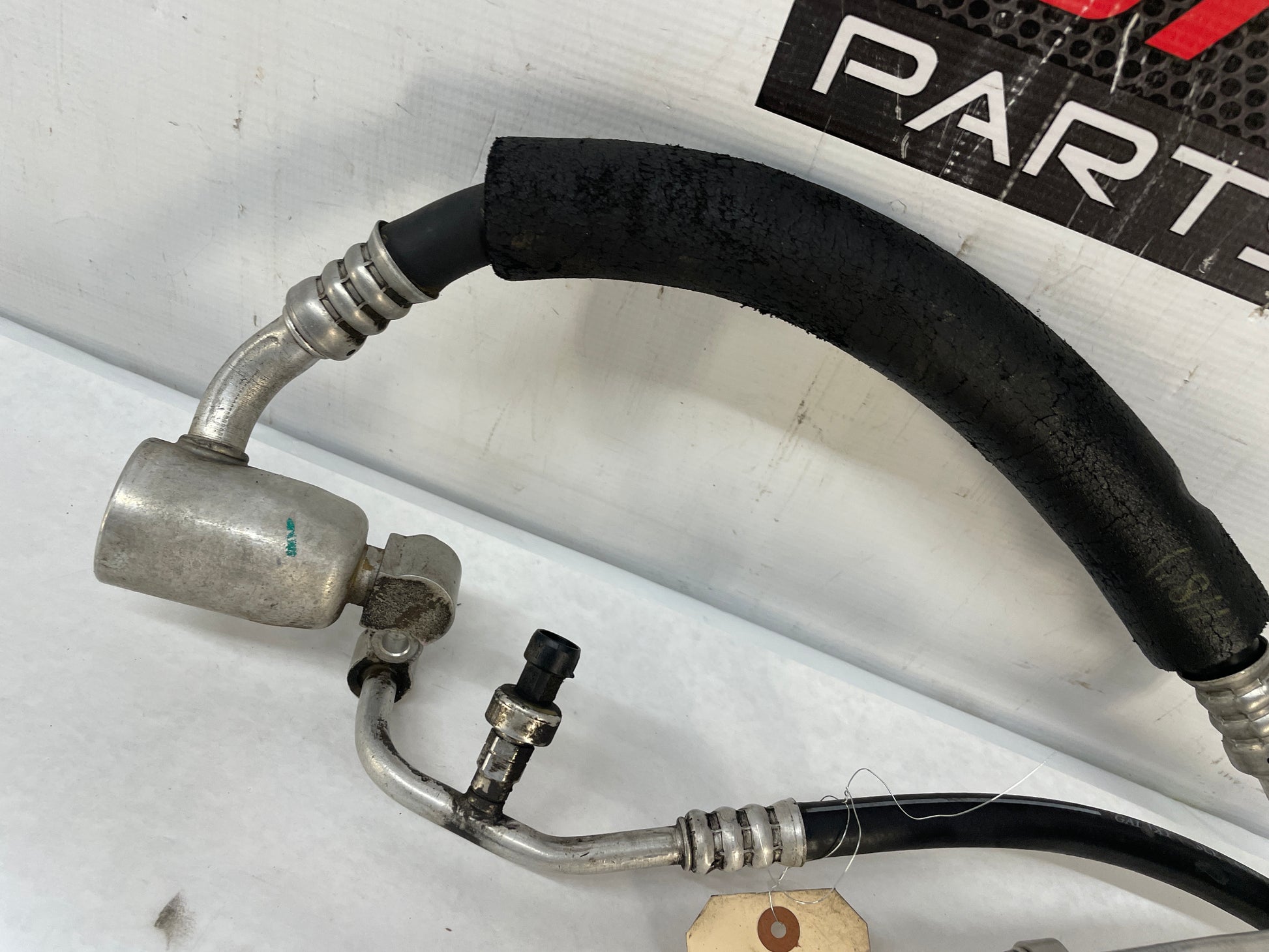 2009 Pontiac G8 AC Air Conditioner Compressor Manifold Line Hose Tube OEM - Day's Parts Yard