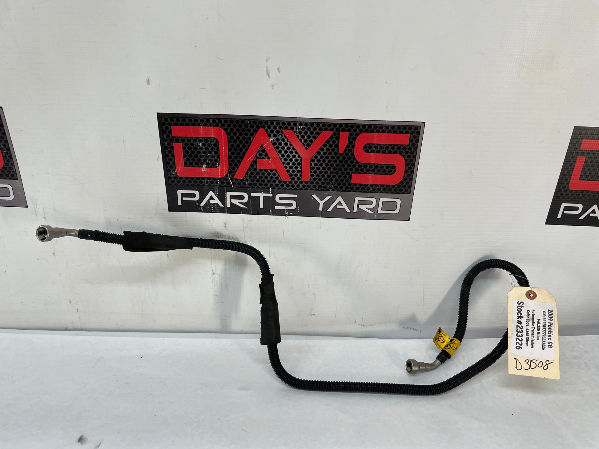 2009 Pontiac G8 Fuel Gas Line Hose Tube OEM - Day's Parts Yard