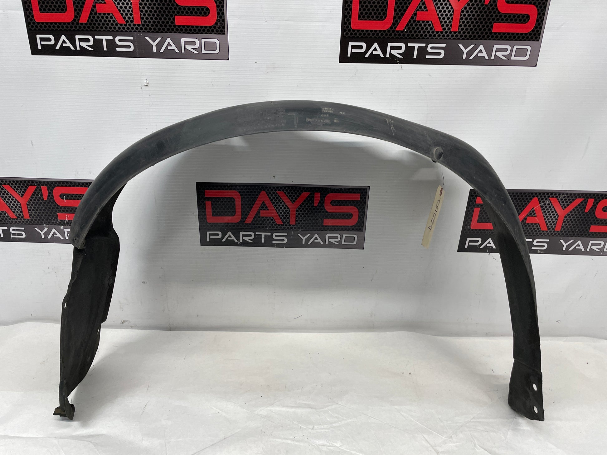 2005 Pontiac GTO LH Driver Front Fender Wheel Well Liner OEM - Day's Parts Yard
