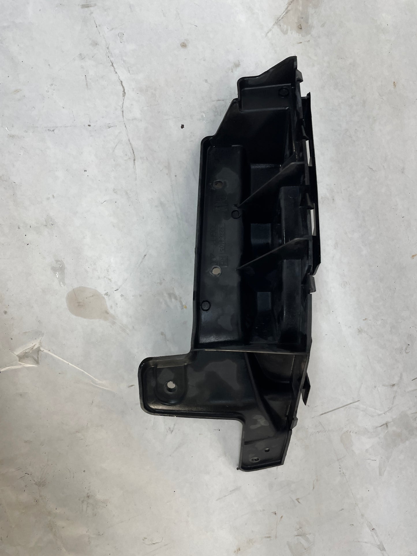 2013 Chevy Caprice PPV RH & LH Rear Bumper Guide Brackets Supports Mounts OEM