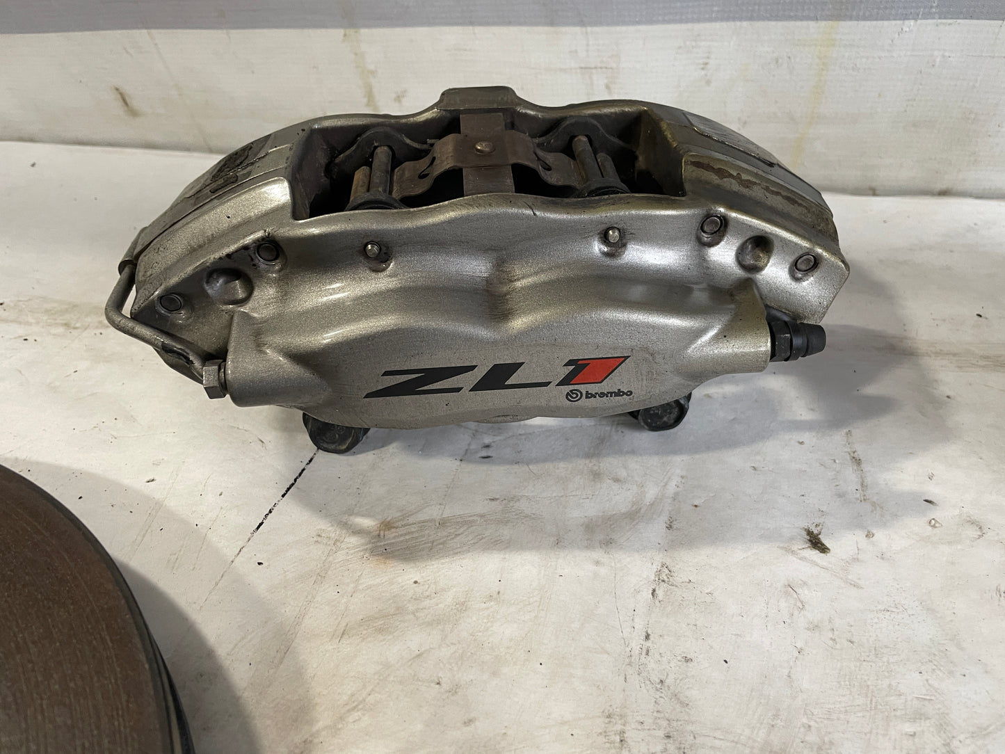 2022 Chevy Camaro ZL1 Rear Brembo Calipers and Rotors OEM - Day's Parts Yard