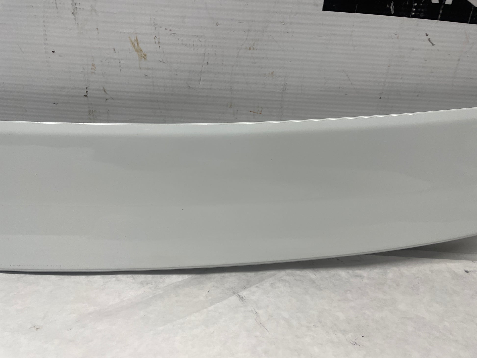 2008 Pontiac G8 Base Trunk Deck Lid Spoiler Wing OEM White - Day's Parts Yard