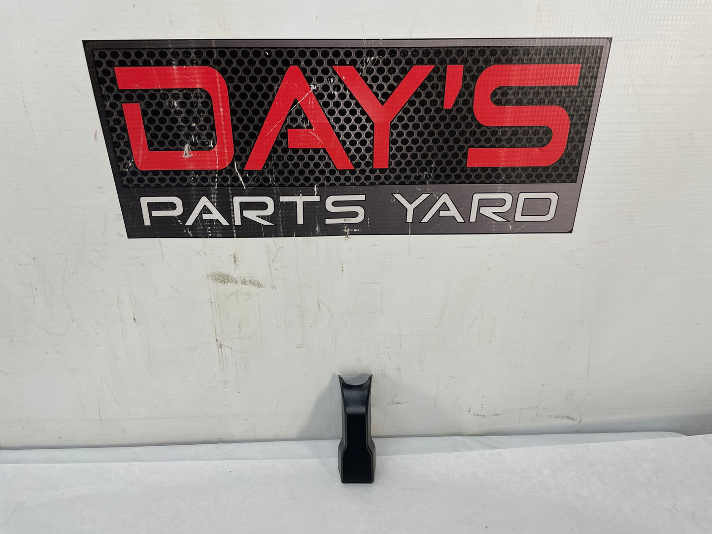 2013 Chevy Camaro ZL1 Windshield Rearview Rear View Mirror Wiring Harness Cover OEM - Day's Parts Yard
