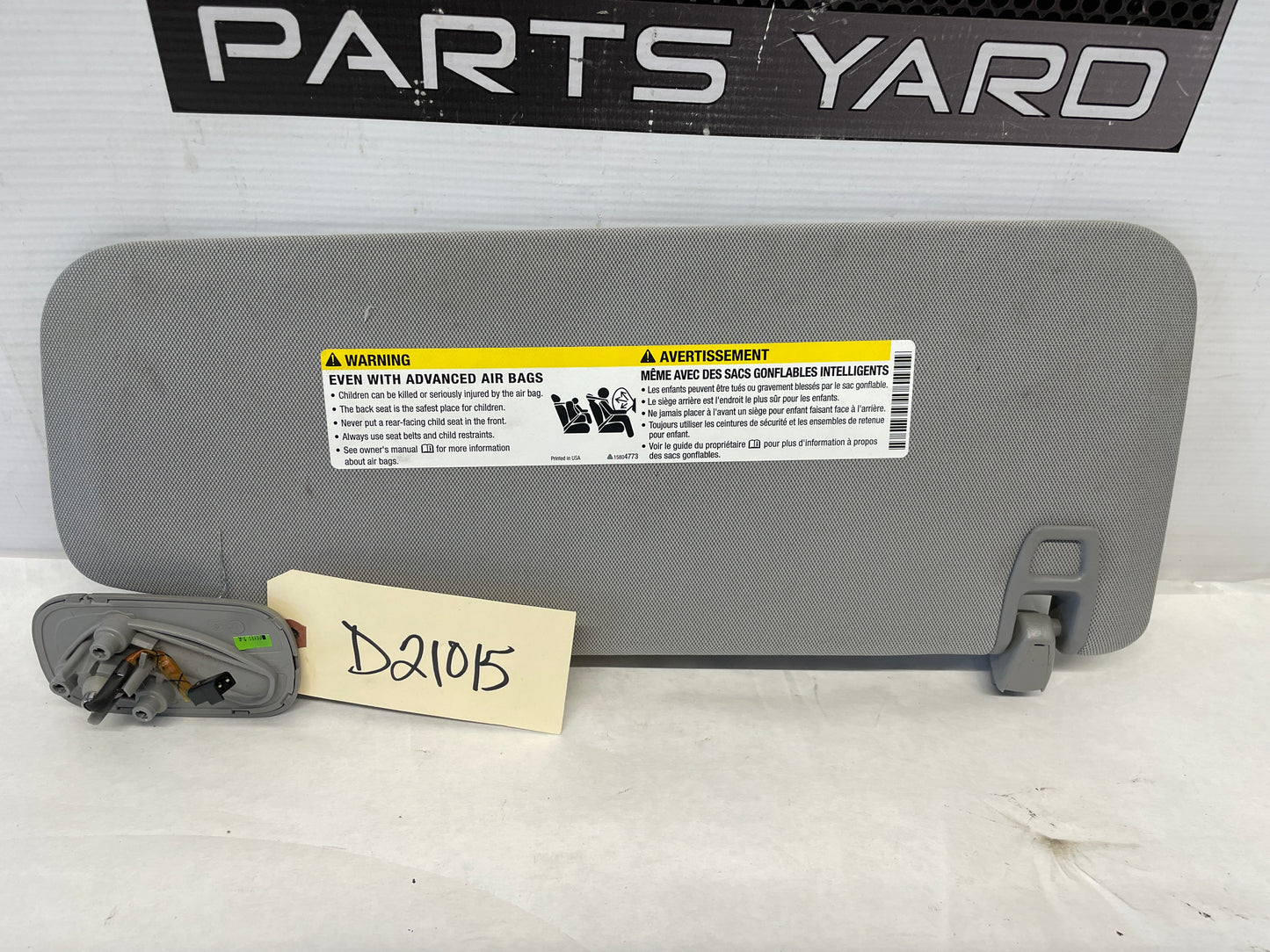 2015 Chevy Silverado K1500 LH Driver Sun Visor Sunvisor w/ Clip OEM - Day's Parts Yard