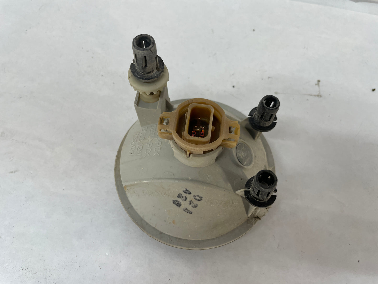 2009 Pontiac G8 GT LH Driver Fog Light Lamp OEM