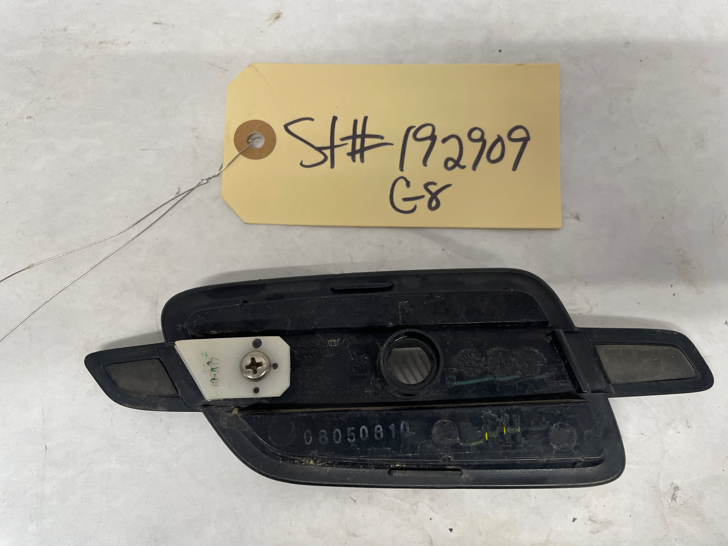 2009 Pontiac G8 RH Passenger Fender Marker Light Repeater Lamp Grill OEM