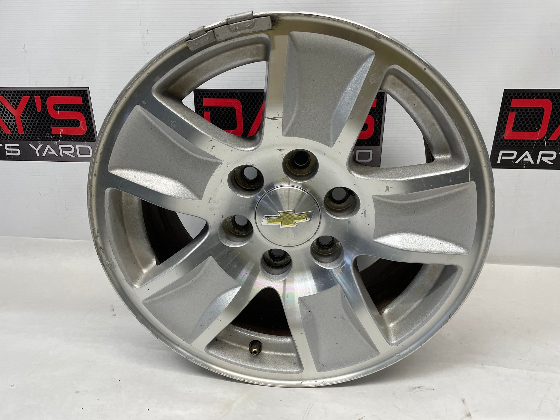 2015 Chevy Silverado K1500 Factory OEM Wheel 17X8 - Day's Parts Yard