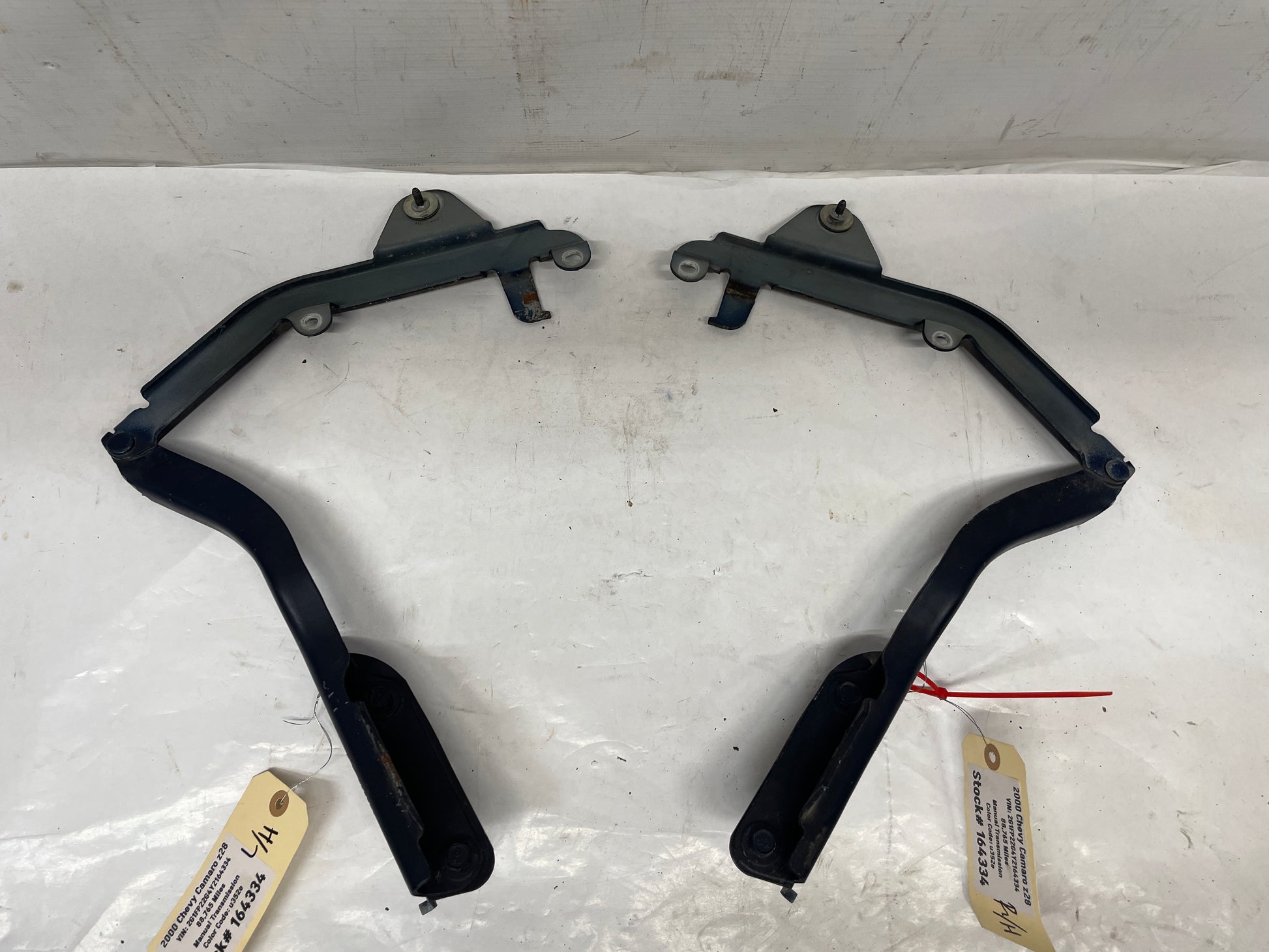 2000 Chevy Camaro Z28 RH & LH Hood Hinges Set OEM - Day's Parts Yard