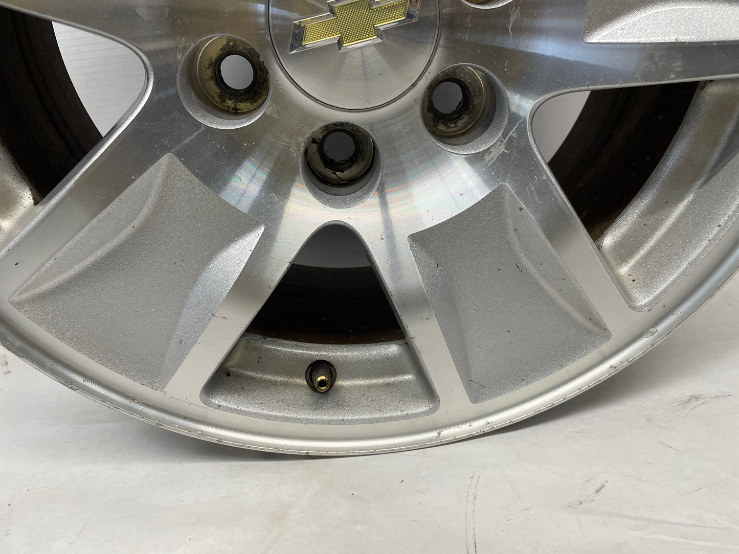 2015 Chevy Silverado K1500 Factory OEM Wheel 17X8 - Day's Parts Yard