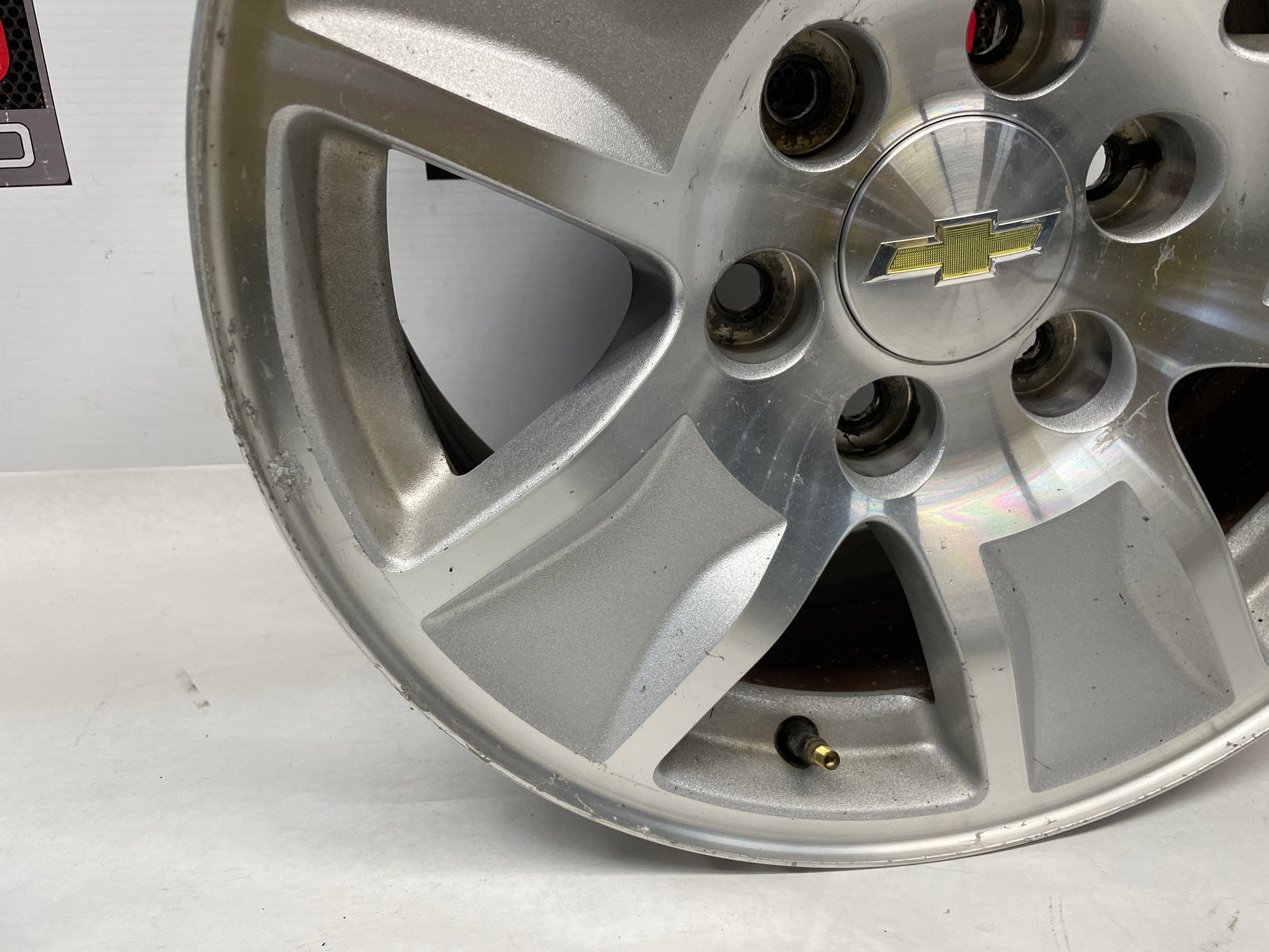 2015 Chevy Silverado K1500 Factory OEM Wheel 17X8 - Day's Parts Yard