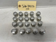 2006 Pontiac GTO Lug Nut Cover Set OEM