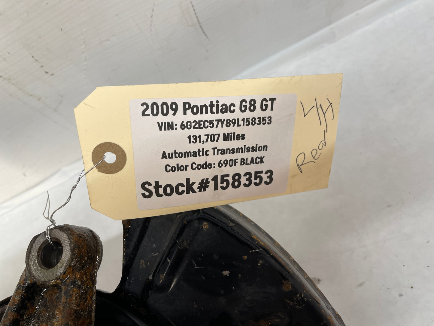 2009 Pontiac G8 GT LH Driver Rear Suspension Spindle Hub Knuckle Wheel Bearing OEM