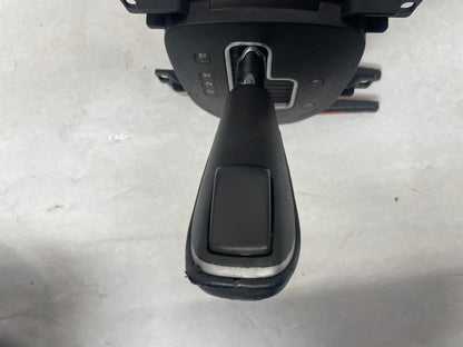 2008 Pontiac G8 Center Console Armrest w/ Shifter OEM - Day's Parts Yard